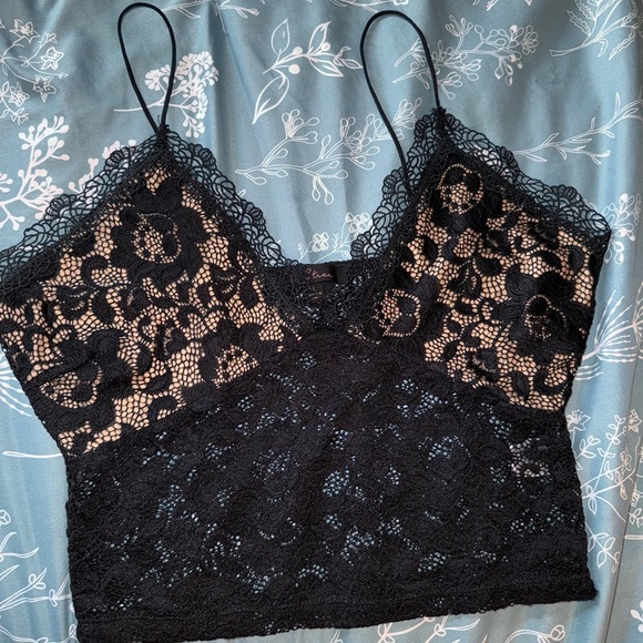 Sheer black top - Picture 3 of 3